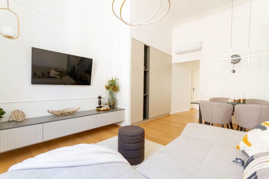 Harmonic Apartment In Bem Square Budapesta Exterior foto