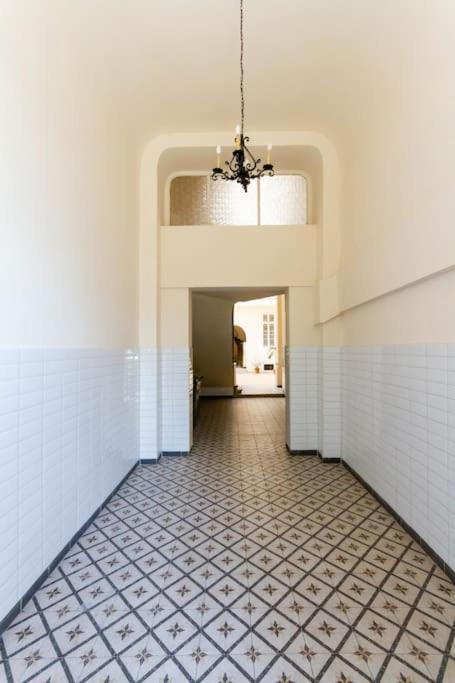 Harmonic Apartment In Bem Square Budapesta Exterior foto