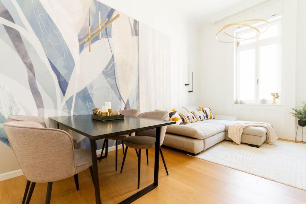 Harmonic Apartment In Bem Square Budapesta Exterior foto